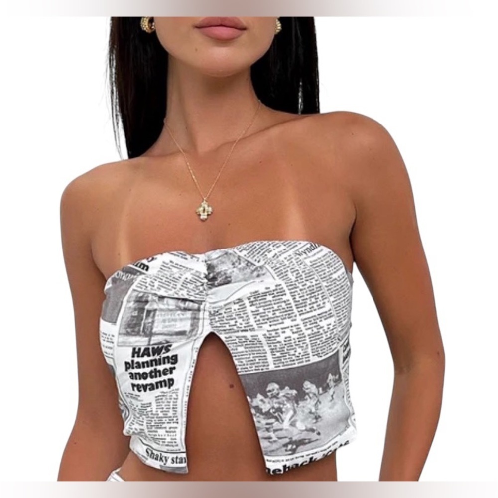 Princess Poly Read About It Newspaper Print Tube  Crop Top - White & Black 8